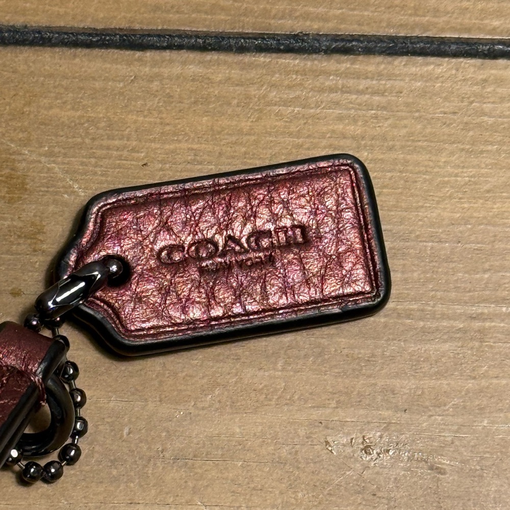 Coach Sparkling Wristlet in purple wine color EUC - Picture 6 of 8